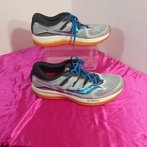 Saucony Triumph ISO Shoes Mens  SZ 12  Grey Black Blue Sneakers S20462-3.